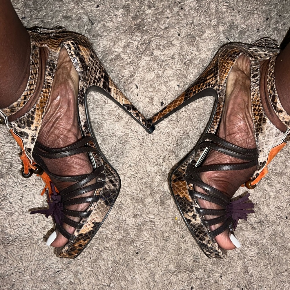 Gently Used 🛑NO RETURNS 🛑